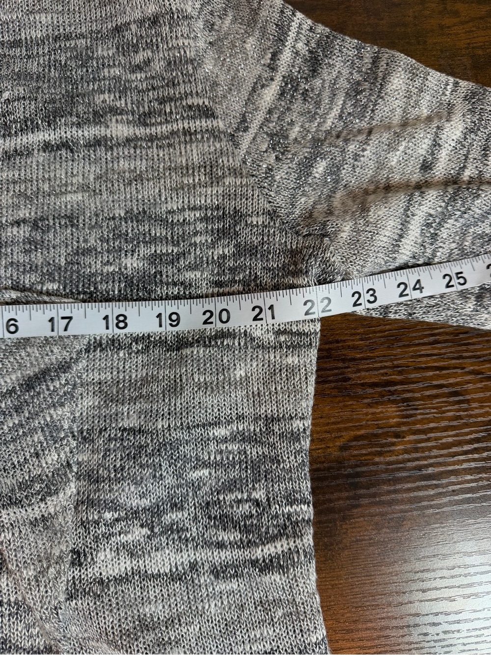 Hearts of Palm Women’s Large Gray Metallic Marled Knit Waterfall Cardigan - Picture 10 of 12